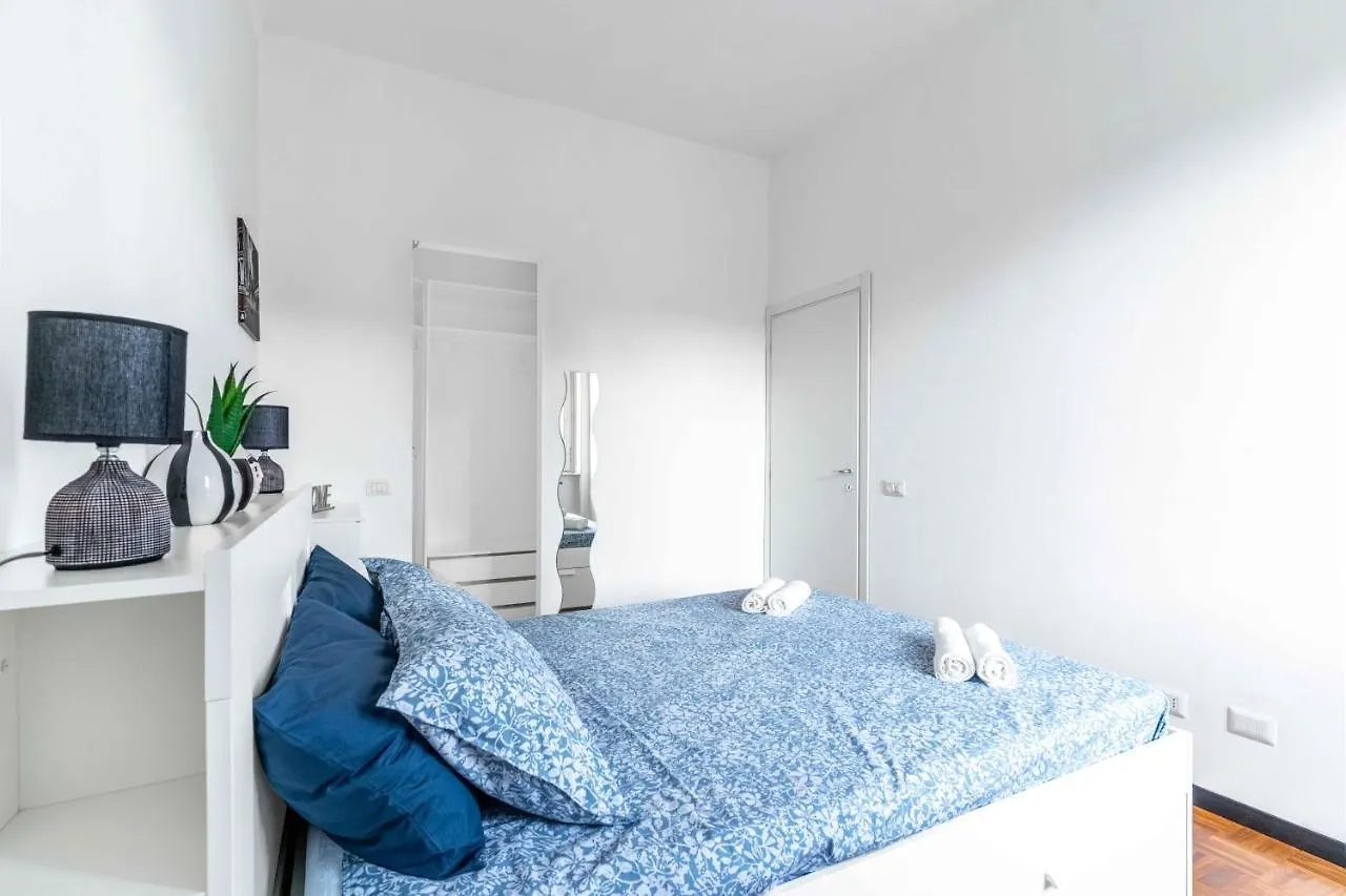 Mi8 -10 Minutes From The Duomo- Large Apartment Milano